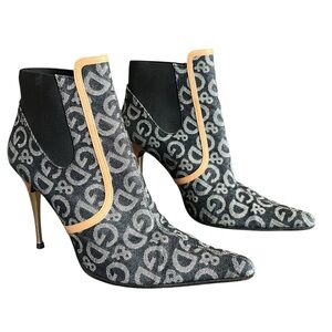 Dolce & Gabbana Women’s Vintage Point Toe Denim Logo Jacquard Heel Boots Sz 38